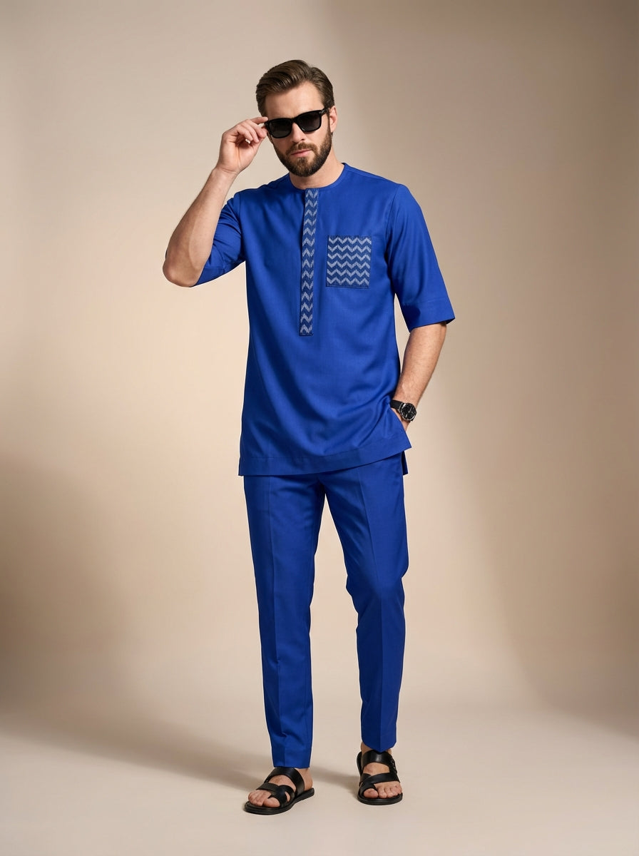 DerightFS Royal Blue Men’s Traditional Two-Piece Set – Modern African Short Sleeve Kaftan Top with Pattern Detail & Slim Fit Trousers