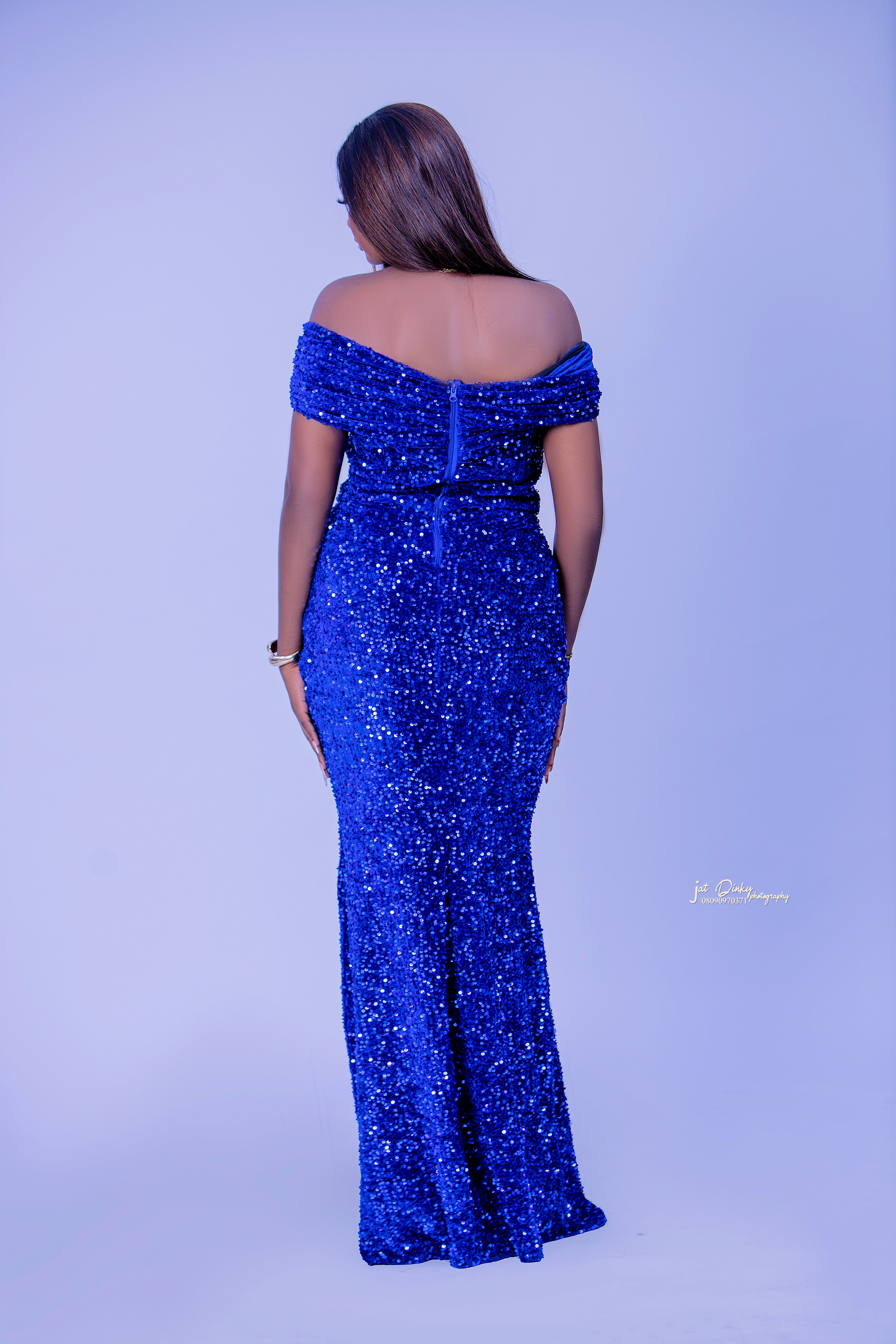 Blue sequin dress, ready to wear luxury fashion.