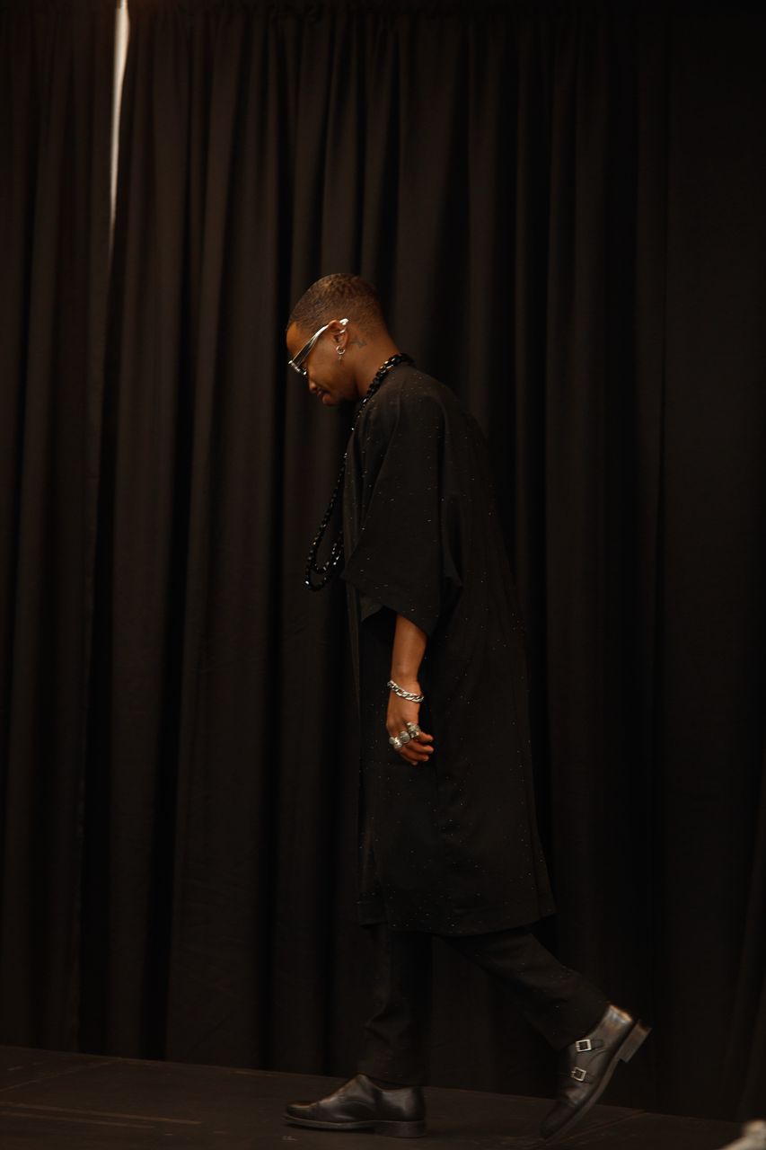 Elegant Black Agbada