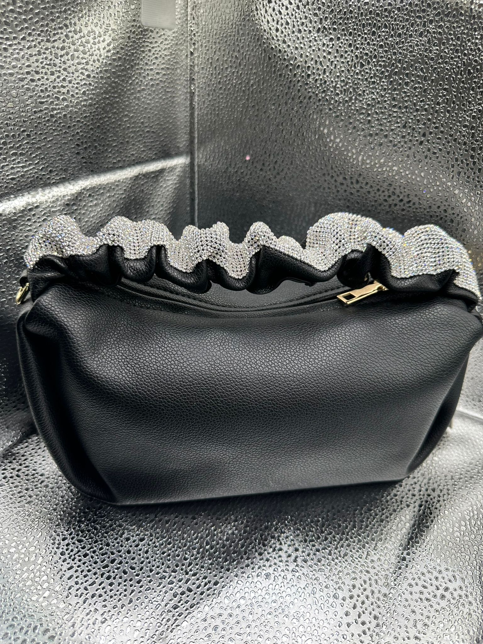 PearlSoftness Clutch